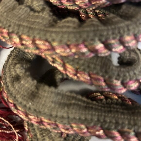 Matching Braid and Tassels for Decorative Pillow - Picture 3 of 3